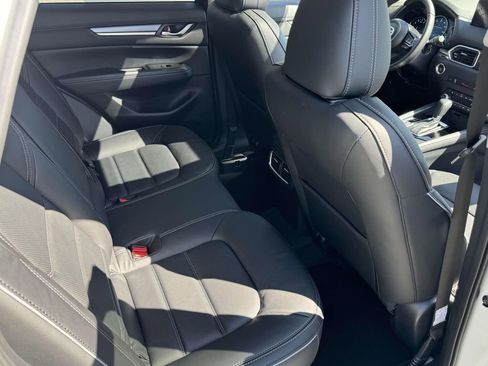 New 2025 MAZDA CX-5 AWD 2.5 S w/ Premium Plus Pkg image 16