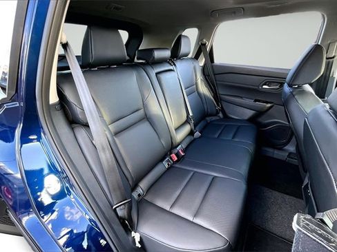 New 2026 Nissan Rogue SV image 10