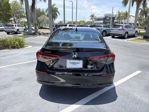 Certified 2024 Honda Civic EX image 7