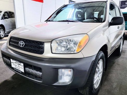 Used 2002 Toyota RAV4 2WD image 4