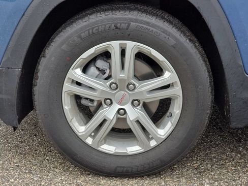 Certified 2024 GMC Terrain SLE w/ Driver Convenience Package FWD image 34