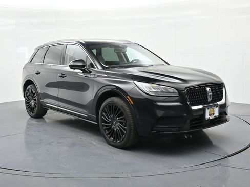 Used 2021 Lincoln Corsair Reserve w/ Equipment Group 201A AWD/4WD image 4