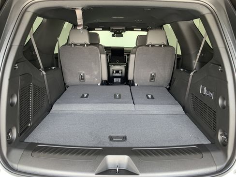 New 2026 GMC Yukon Elevation image 51