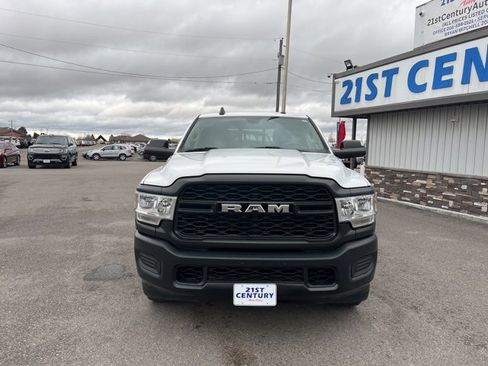 Used 2019 RAM 2500 Tradesman image 2
