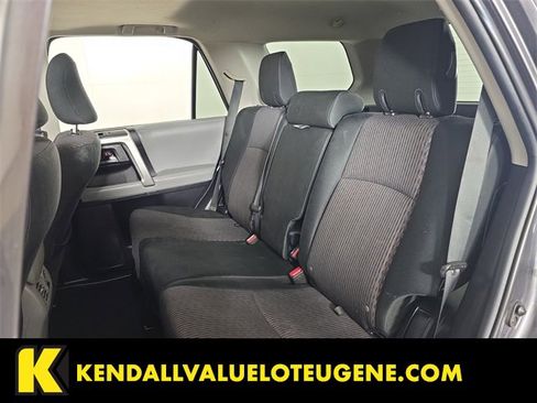 Used 2013 Toyota 4Runner SR5 image 18