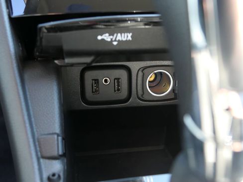 Used 2022 Buick Encore Preferred w/ Safety Package FWD image 22