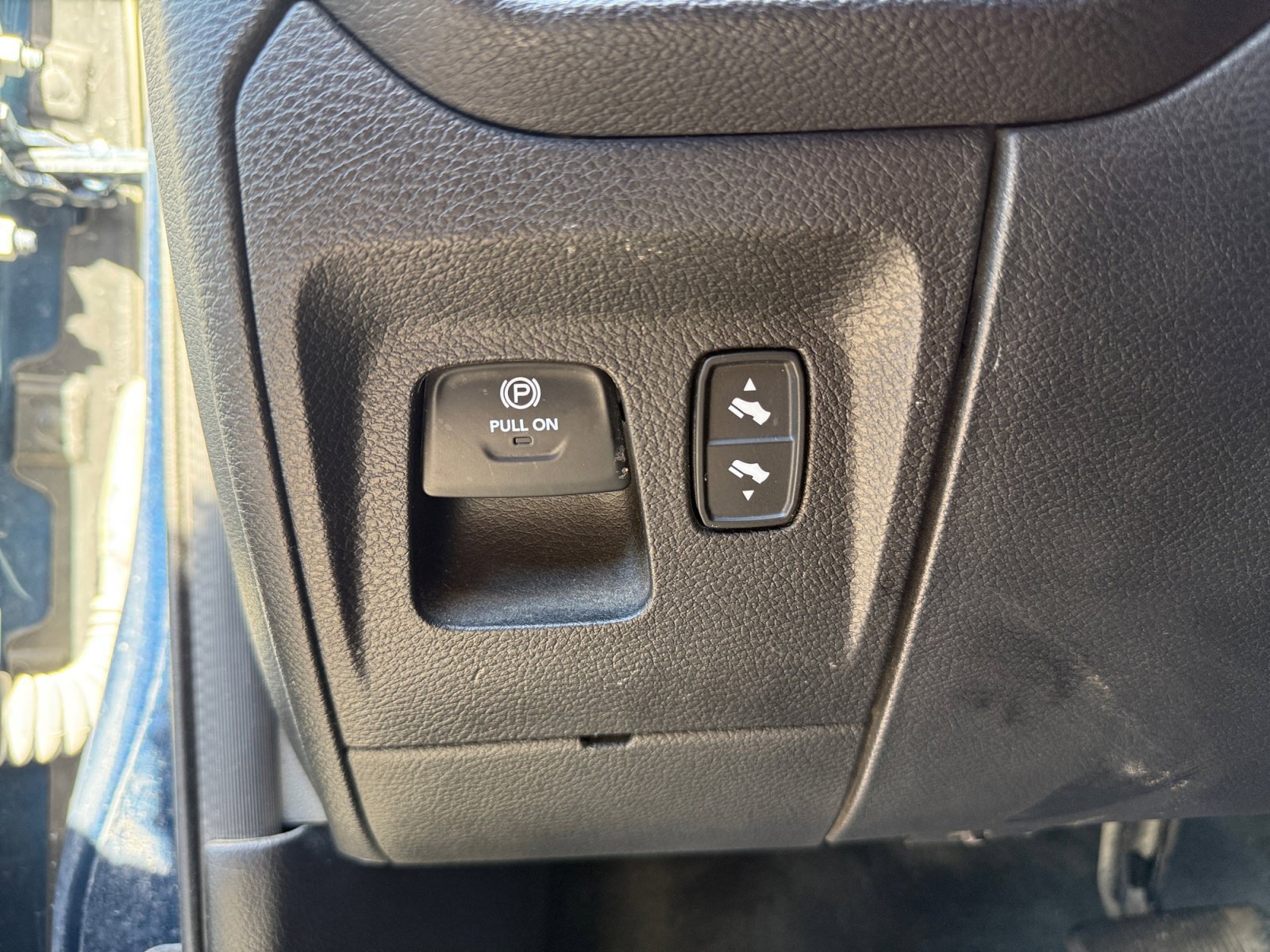 Used 2023 RAM 1500 Sport w/ Rebel Level 2 Equipment Group AWD/4WD image 25