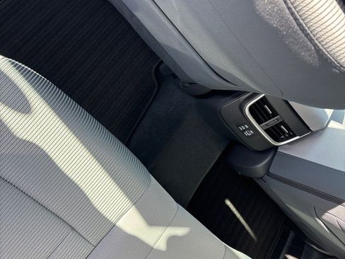 New 2025 Subaru Legacy Premium image 34