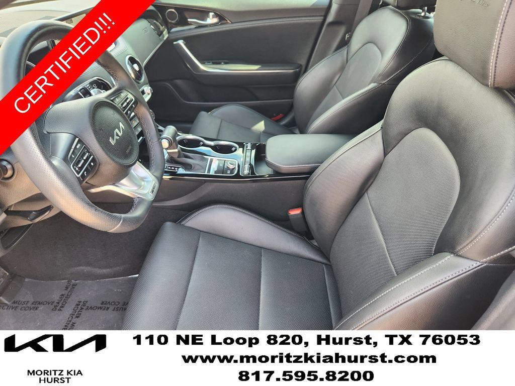 Certified 2023 Kia Stinger GT-Line RWD image 17