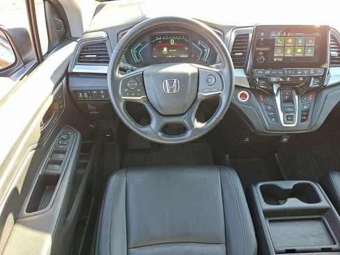 Used 2023 Honda Odyssey EX-L image 11