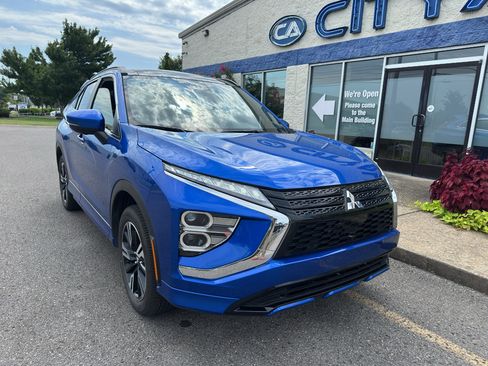 Used 2025 Mitsubishi Eclipse Cross AWD image 2