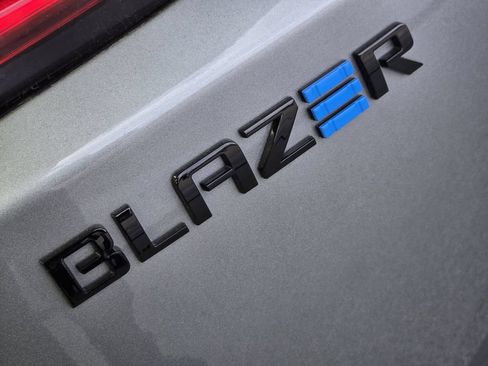 New 2025 Chevrolet Blazer EV RS FWD image 11