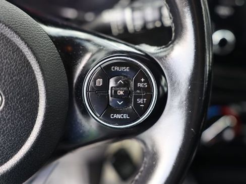 Used 2020 Kia Soul X-Line FWD image 17