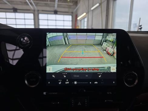 Certified 2025 Lexus NX 250 FWD w/ Accessory Package (2T) image 21