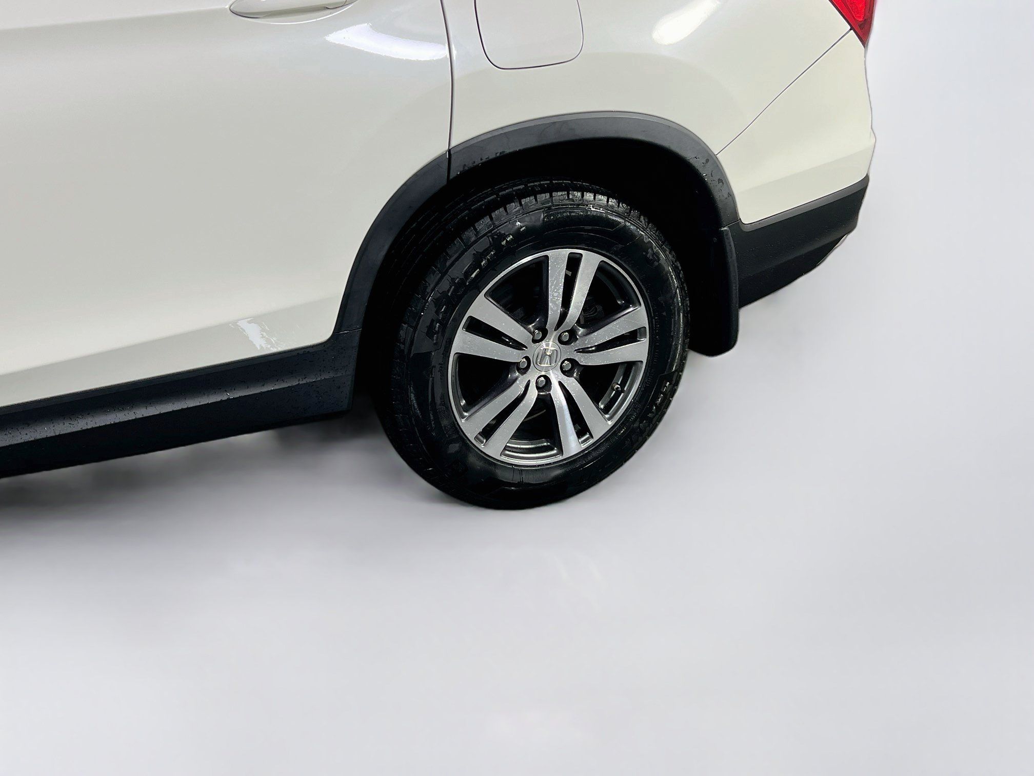 Used 2017 Honda Pilot EX image 29