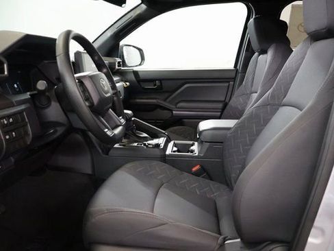 New 2026 Toyota Tacoma SR5 image 12