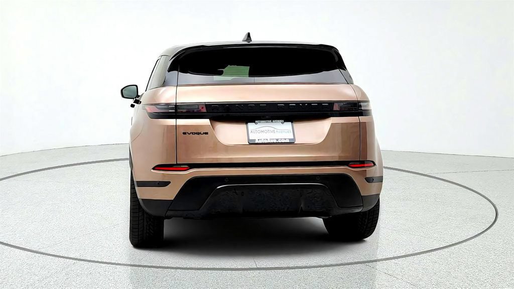 Used 2025 Land Rover Range Rover Evoque S AWD/4WD image 6