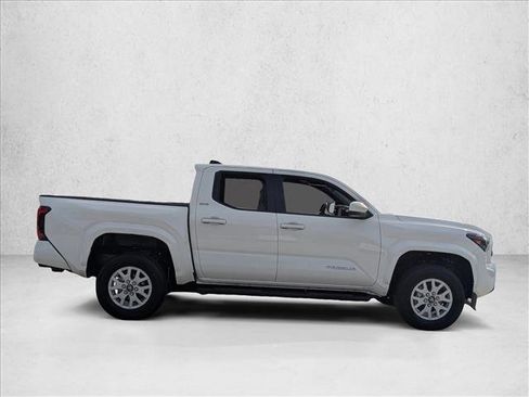 Used 2024 Toyota Tacoma SR5 image 4