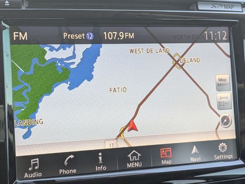 Used 2018 Nissan Murano SV w/ Premium Package image 24