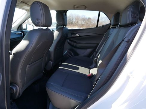Used 2025 Buick Encore GX Preferred image 12