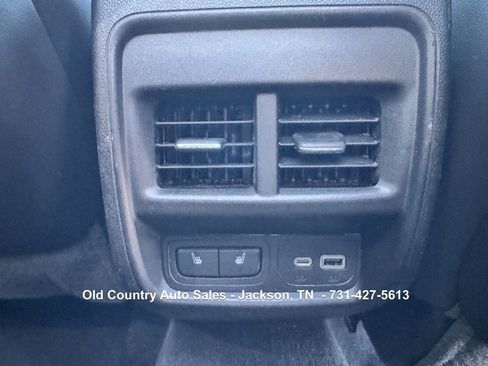 Used 2021 Cadillac XT4 Sport image 15