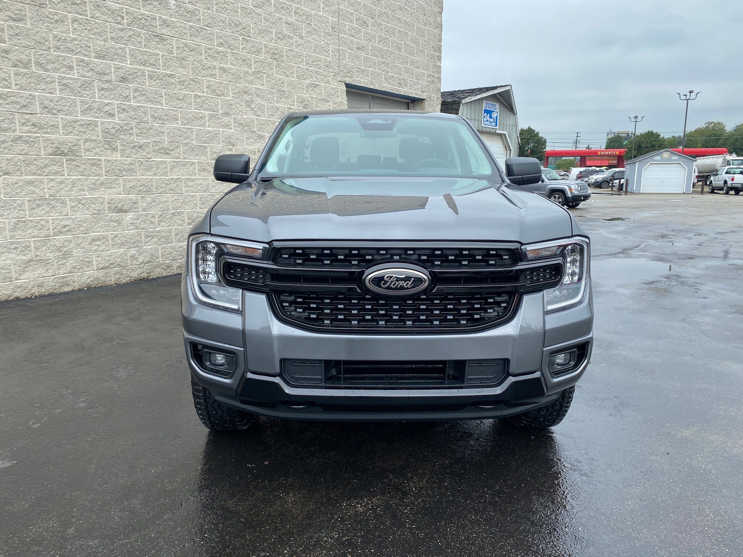 New 2026 Ford Ranger XLT w/ Black Appearance Package AWD/4WD image 14