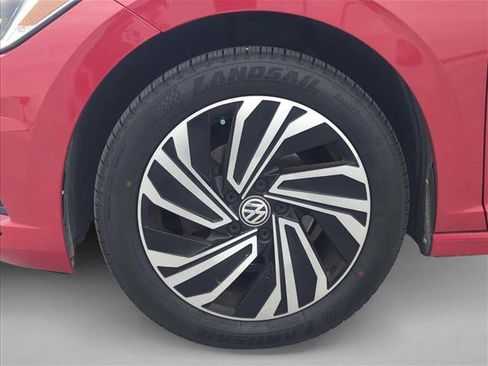 Used 2020 Volkswagen Jetta SEL FWD image 6