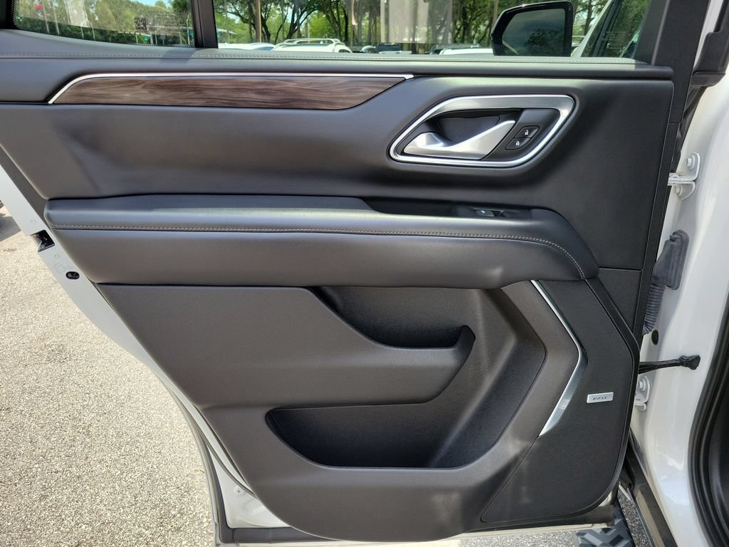Used 2022 Chevrolet Tahoe Z71 AWD/4WD image 12