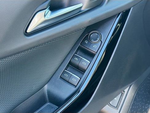 Certified 2026 Chevrolet Equinox RS image 17