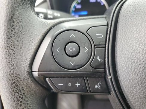 Used 2019 Toyota RAV4 LE w/ Carpet Mat Package AWD/4WD image 23