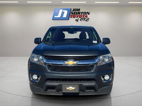 Used 2016 Chevrolet Colorado LT w/ LT Convenience Package image 2