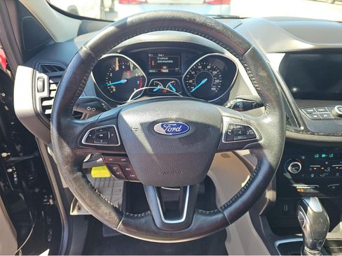 Used 2019 Ford Escape SEL FWD image 9