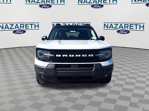 Used 2025 Ford Bronco Sport Outer Banks w/ Outer Banks Tech Package+ AWD/4WD image 2