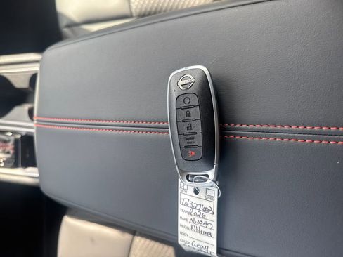 New 2026 Nissan Altima 2.5 SR FWD image 28
