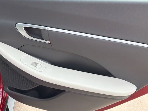 New 2026 Hyundai Sonata SEL FWD image 17