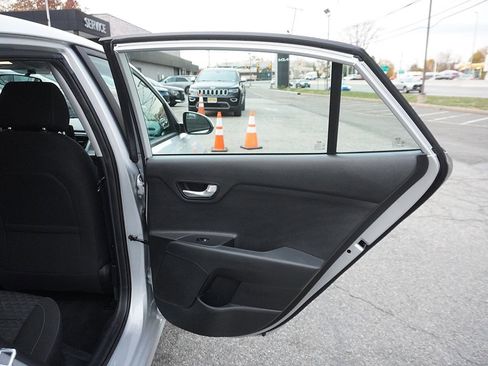 Used 2021 Kia Rio LX image 22