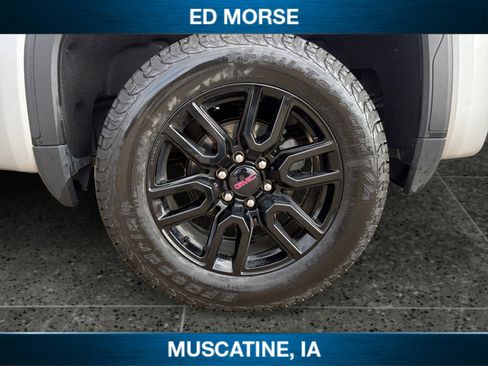 Used 2022 GMC Sierra 1500 Elevation w/ LPO, Elevation Black Package image 10