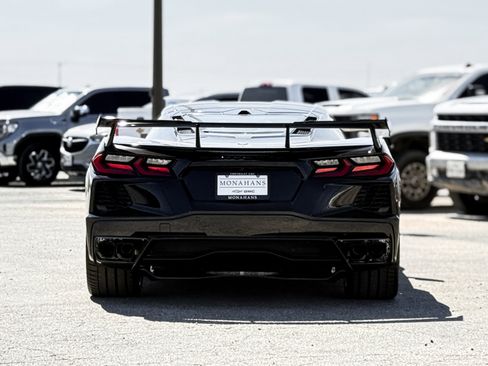 New 2026 Chevrolet Corvette Stingray Premium Cpe w/ Z51 Performance Package image 4