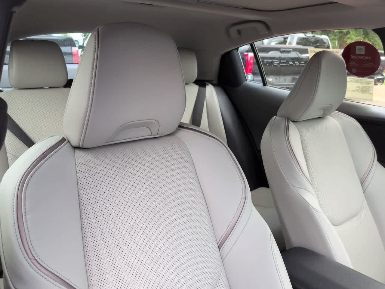 New 2027 Toyota Prius XLE FWD image 7