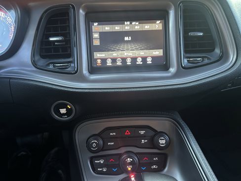 Used 2023 Dodge Challenger SXT image 24