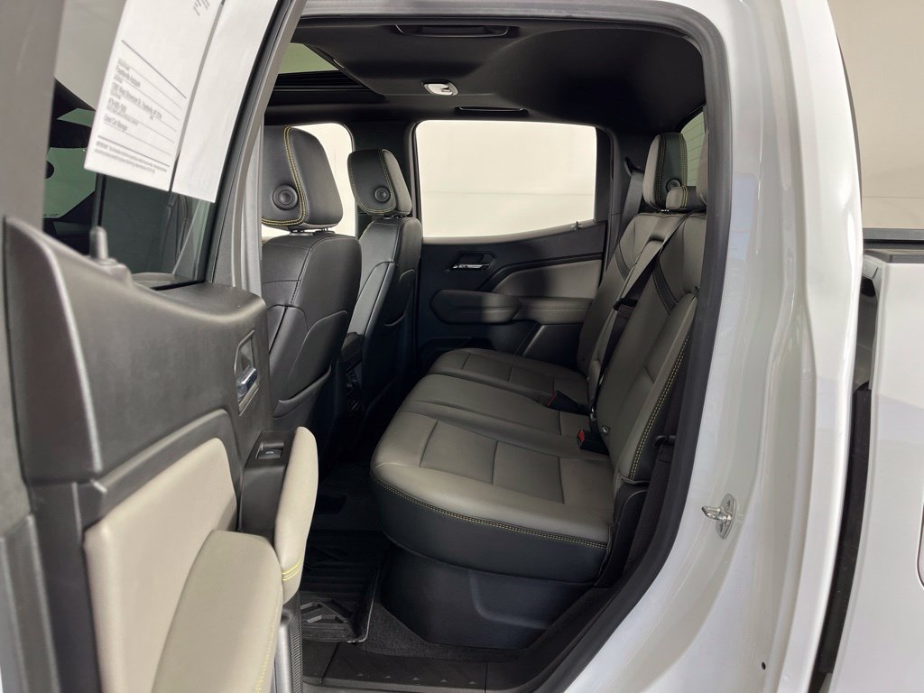 Certified 2024 Chevrolet Colorado ZR2 w/ ZR2 Convenience Package III AWD/4WD image 27