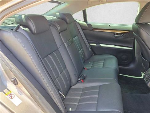 Used 2018 Lexus ES 350 w/ Ultra Luxury Package FWD image 23