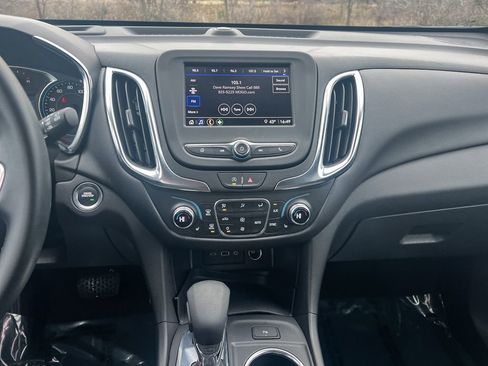 Certified 2024 Chevrolet Equinox LT AWD/4WD image 16