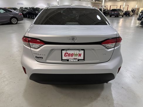 Used 2026 Toyota Corolla LE FWD image 7