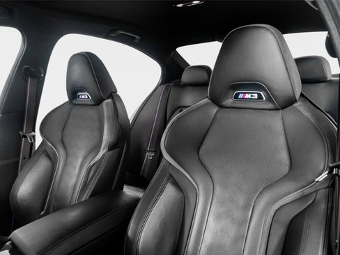 Used 2024 BMW M3 Competition w/ Executive Package image 3