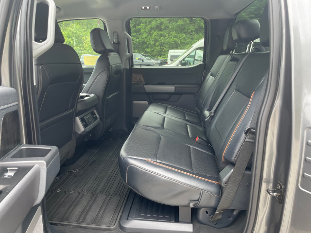 Certified 2025 Ford F350 Lariat w/ Black Appearance Package AWD/4WD image 18