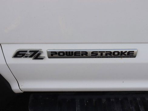 Used 2019 Ford F450 XL w/ XL Value Package image 7