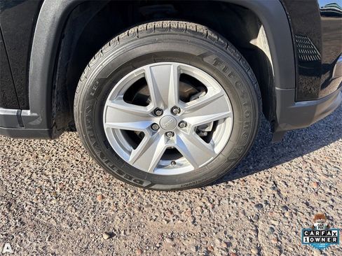 Certified 2022 Jeep Compass Latitude image 9