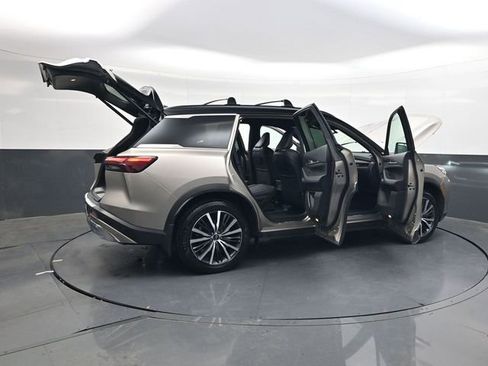 Used 2022 INFINITI QX60 Autograph w/ Cargo Package image 32