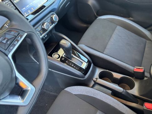 Used 2025 Nissan Versa SV FWD image 41